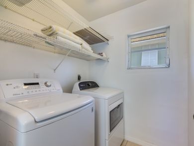 Fort Myers 3 Bedroom Vacation Duplex Rental with Pool